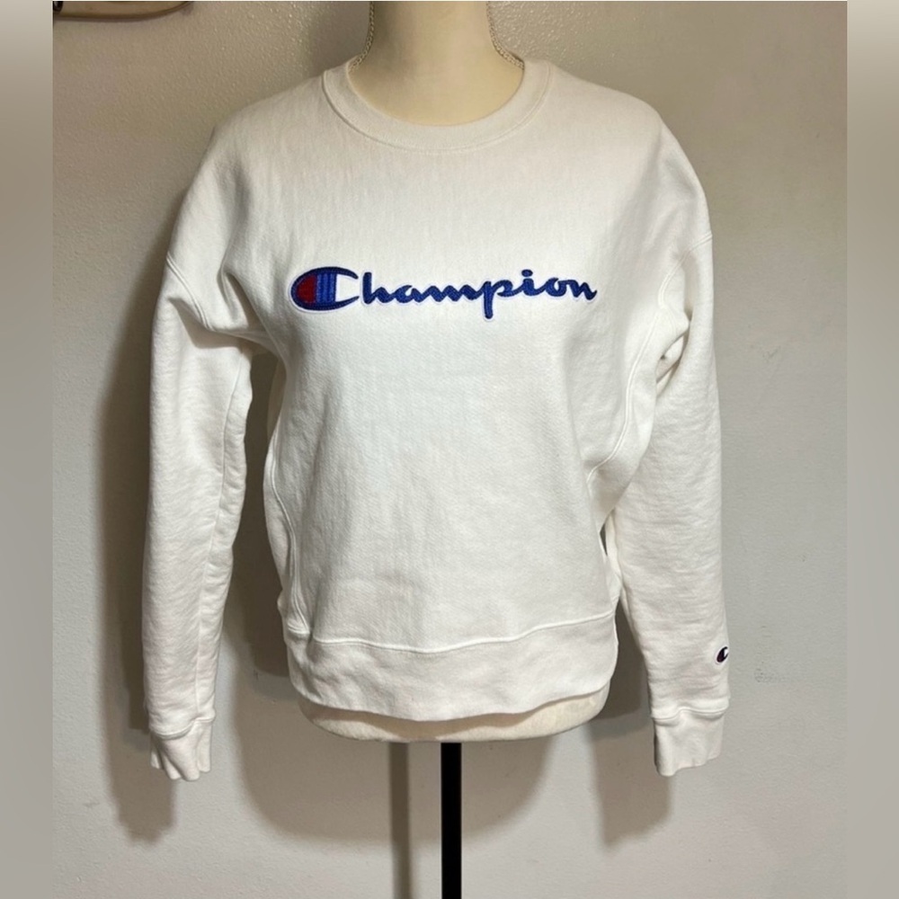 Champion × Vintage Reverse Weave Out Heavyweight
Crewneck Sweatshirt